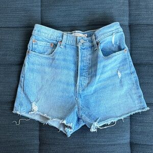 Levi’s Ribcage Light Blue Denim Shorts